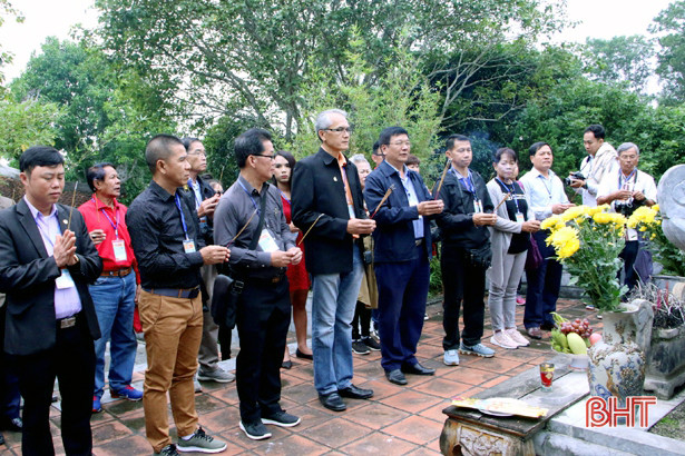 Đoàn Famtrip các tỉnh Đông Bắc Thái Lan khảo sát du lịch tại Hà Tĩnh