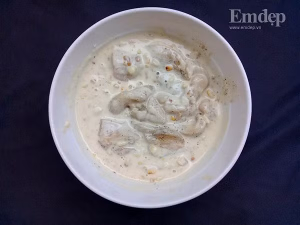 Cách làm gà tẩm đậu phộng giòn rụm xem ĐT Việt Nam vs ĐT Myanmar