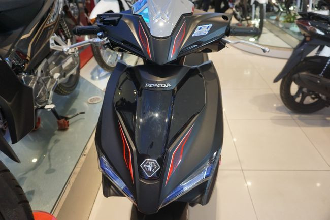 Ảnh thực tế Honda Air Blade 2018 đang làm “dậy sóng” thị trường Việt