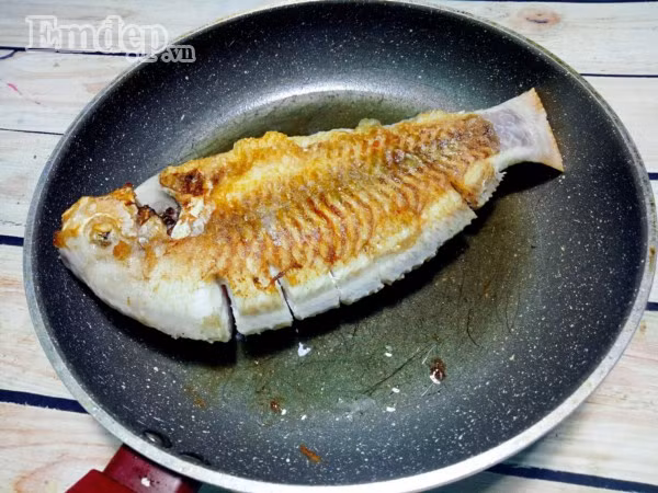 Cách làm cá diêu hồng sốt cà chua không bị tanh, ngon chuẩn vị