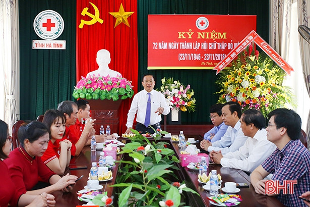 Lãnh đạo tỉnh chúc mừng Hội Chữ thập đỏ Hà Tĩnh nhân ngày thành lập