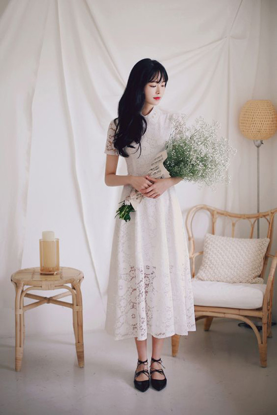 Cả tuần mặc đẹp cùng các mẫu váy cổ điển