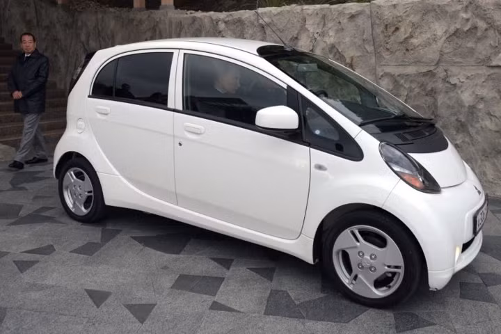 Tổng thống Nga Putin và niềm đam mê ô tô