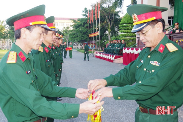 Khởi tranh giải thể thao mừng Đại hội Thi đua quyết thắng LLVT Hà Tĩnh