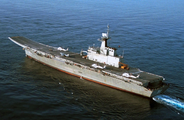 Tàu sân bay duy nhất của Đông Nam Á mạnh cỡ nào?