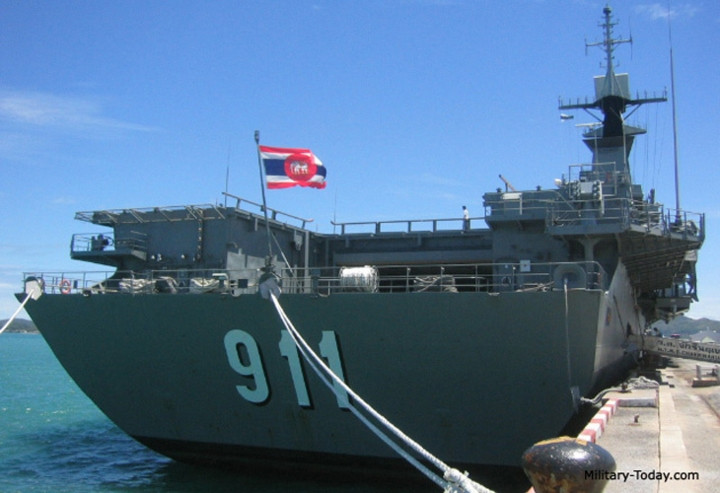 Tàu sân bay duy nhất của Đông Nam Á mạnh cỡ nào?