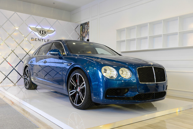 Chi tiết Bentley Flying Spur V8 S giá hơn 16,8 tỷ đầu tiên tại VN