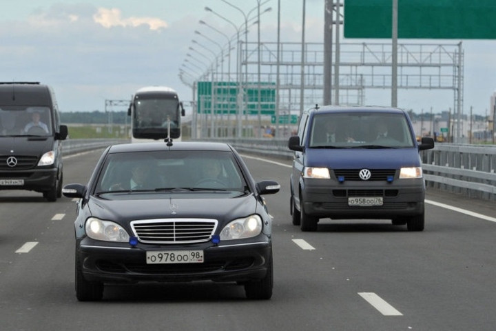 Tổng thống Nga Putin và niềm đam mê ô tô