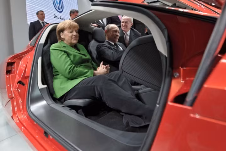 Tổng thống Nga Putin và niềm đam mê ô tô