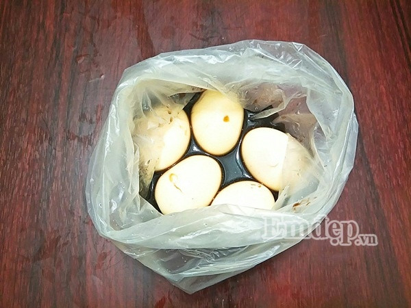 la mieng voi mon trung ngam nuoc tuong rat thom ngon