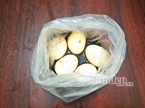 la mieng voi mon trung ngam nuoc tuong rat thom ngon