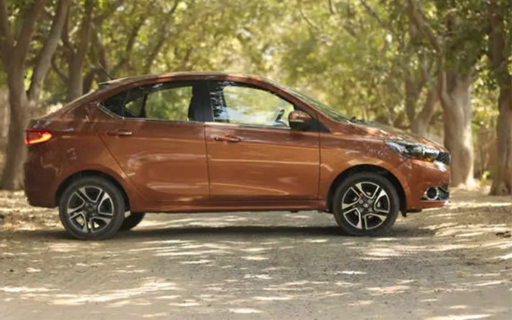 o to gia re nhat 2017 tata tigor 117 trieu dong