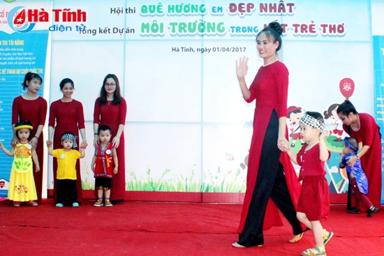 tre thich thu voi hoi thi que huong em dep nhat