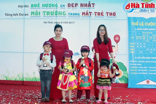 tre thich thu voi hoi thi que huong em dep nhat