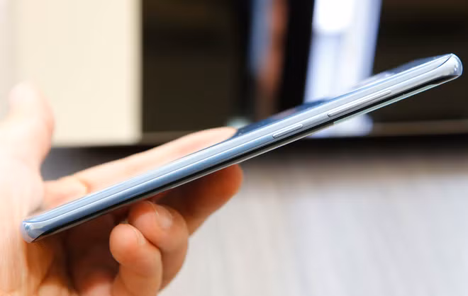 anh thuc te bo doi galaxy s8 va s8