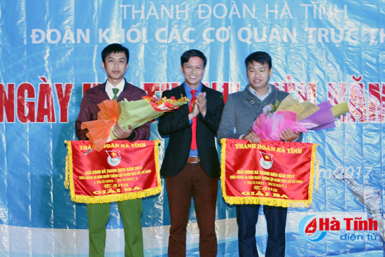 dac sac ngay hoi thanh nien khoi cac co quan tp ha tinh