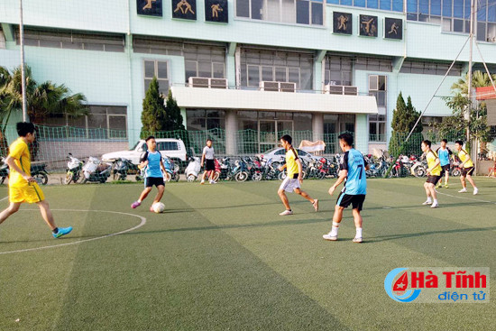 dac sac ngay hoi thanh nien khoi cac co quan tp ha tinh