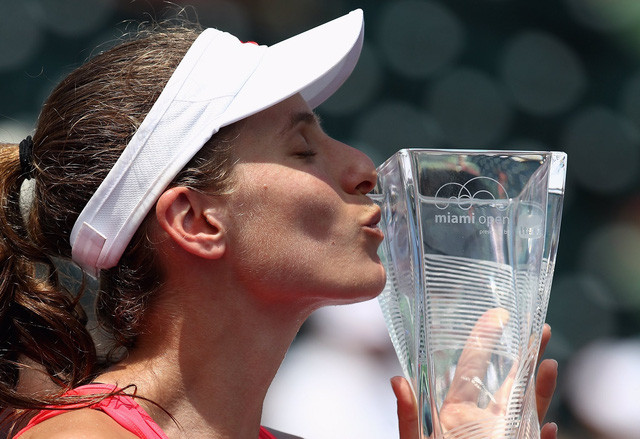 vuot qua wozniacki johanna konta lan dau vo dich miami mo rong