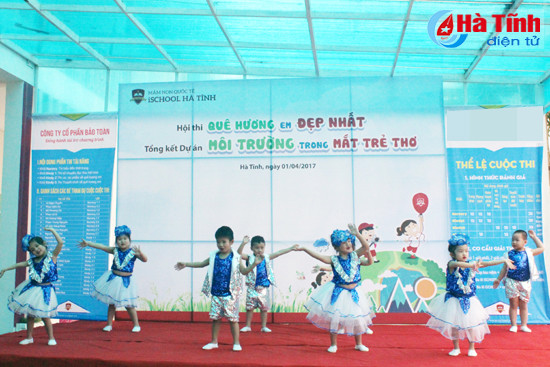 tre thich thu voi hoi thi que huong em dep nhat