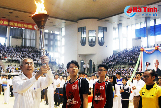 gan 1 800 vdv tranh tai dai hoi dien kinh the thao hoc sinh 2017