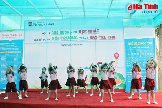 tre thich thu voi hoi thi que huong em dep nhat