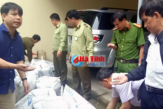 tieu huy luong lon ruou hat nhua khong ro nguon goc