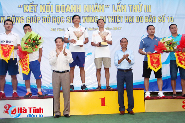 giai quan vot ket noi doanh nhan thanh cong tot dep