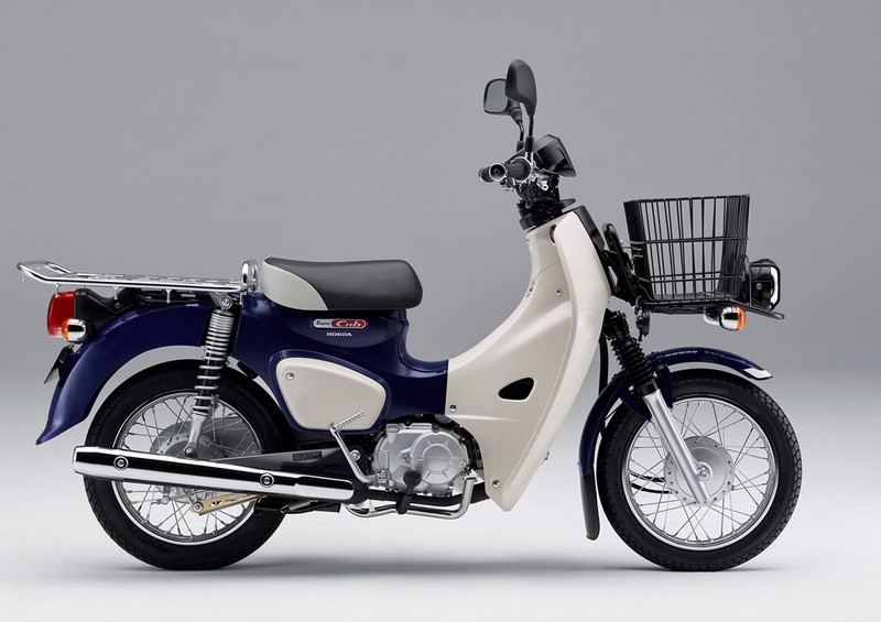 honda super cub 2018 gia tu 2 070 usd