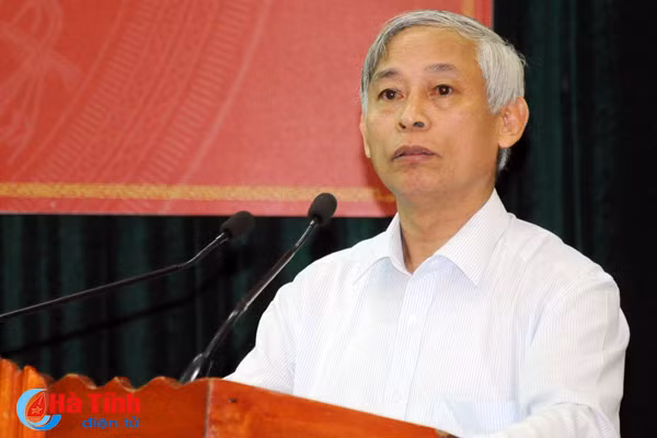 tiep thu y kien da chieu dam bao khach quan trong danh gia su dung can bo