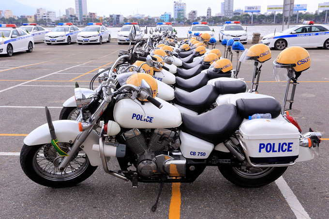 dan xe chuyen dung cua csgt tai apec 2017 o da nang