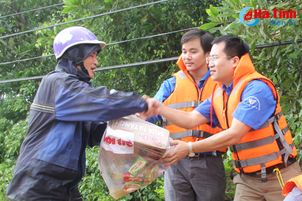 xay dung the he thanh nien dep ve nhan cach cao ve tri tue khoe ve the chat