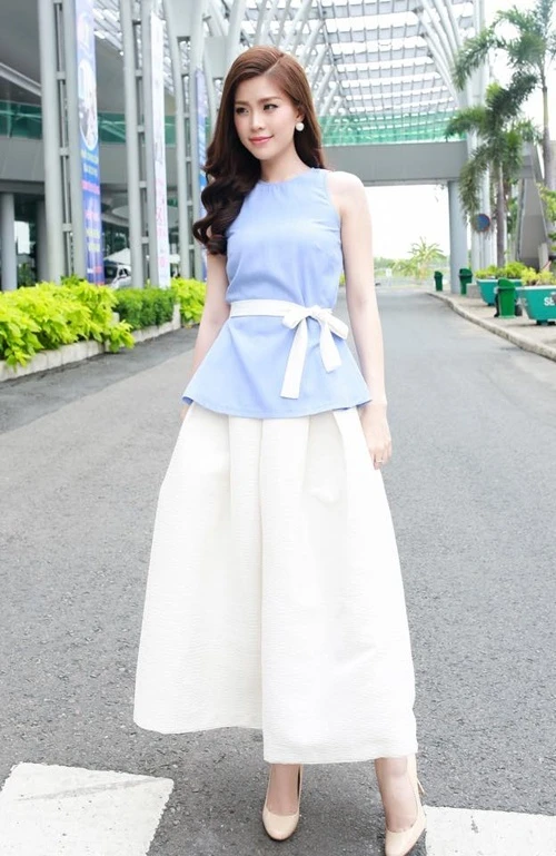 5 mau sac trang phuc don guc chang dip hen ho 20 10