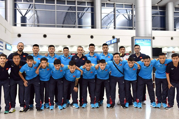 dt futsal viet nam len duong tham du giai futsal quoc te cfa 2017