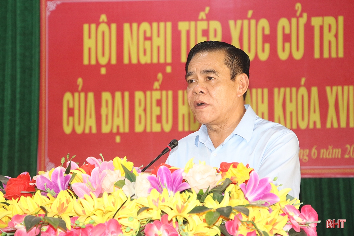 Chủ tịch UBND tỉnh yêu cầu xử lý dứt điểm khai thác cát trái phép trên sông La