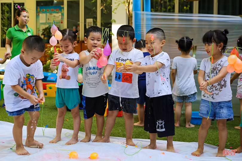 Vui hết cỡ với lễ hội Funny Colors của các bạn nhỏ Mầm non Trí Đức