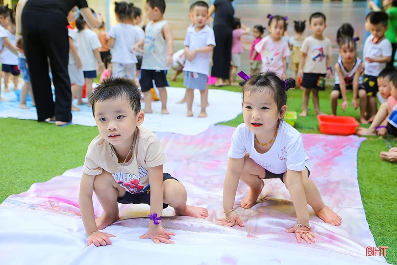 Vui hết cỡ với lễ hội Funny Colors của các bạn nhỏ Mầm non Trí Đức