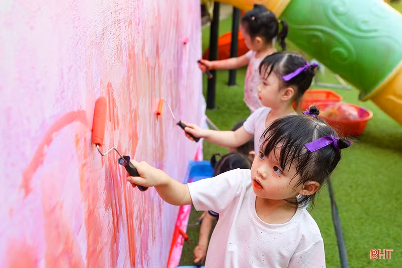 Vui hết cỡ với lễ hội Funny Colors của các bạn nhỏ Mầm non Trí Đức