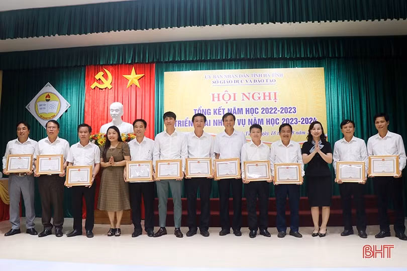 Hà Tĩnh tiếp tục thực hiện có hiệu quả chương trình đổi mới giáo dục