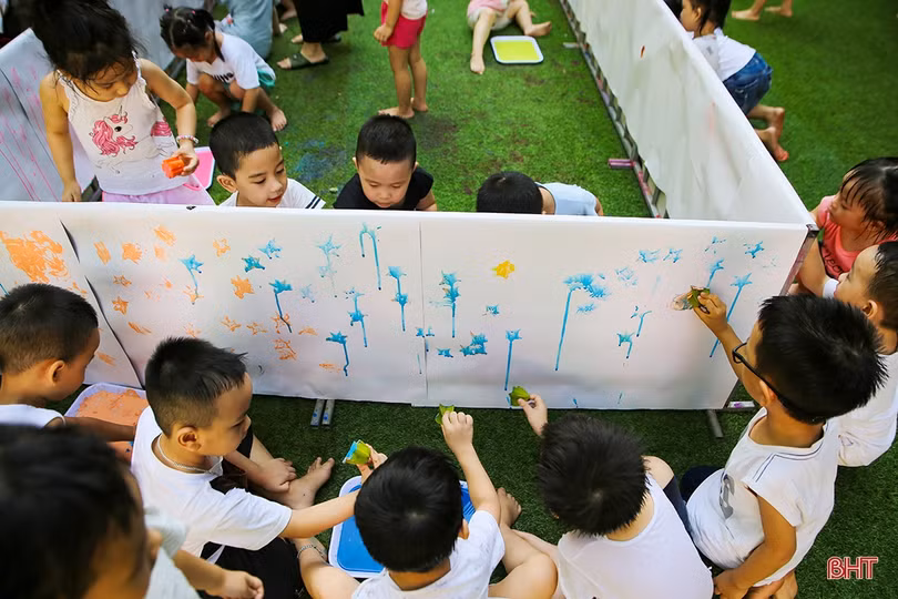 Vui hết cỡ với lễ hội Funny Colors của các bạn nhỏ Mầm non Trí Đức