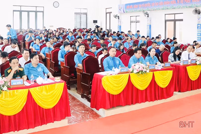 Ông Nguyễn Đình Tài tái cử Chủ tịch Liên đoàn Lao động huyện Vũ Quang