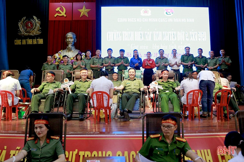 Cán bộ, chiến sĩ Công an Hà Tĩnh tình nguyện hiến 174 đơn vị máu