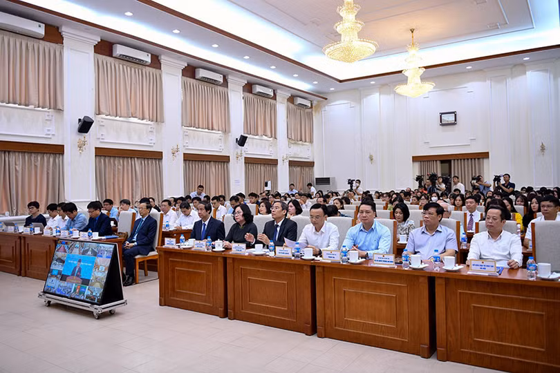 Tiếp tục nỗ lực đổi mới căn bản, toàn diện giáo dục và đào tạo