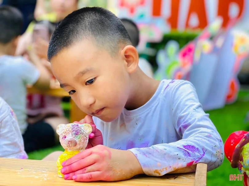 Vui hết cỡ với lễ hội Funny Colors của các bạn nhỏ Mầm non Trí Đức