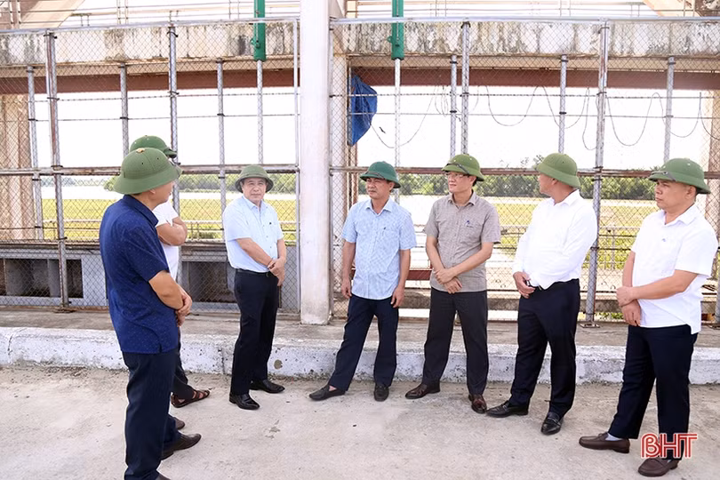 Chủ động ứng phó thiên tai, bảo vệ các vị trí trọng yếu trên tuyến đê La Giang