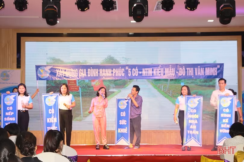 Chia sẻ sáng kiến truyền thông xây dựng gia đình hạnh phúc