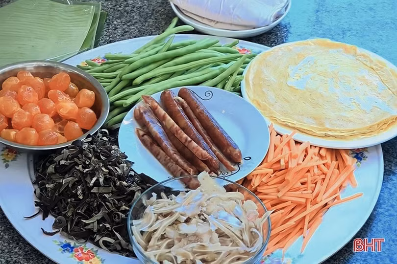 Hấp dẫn món giò lụa ngũ sắc chuẩn OCOP 3 sao