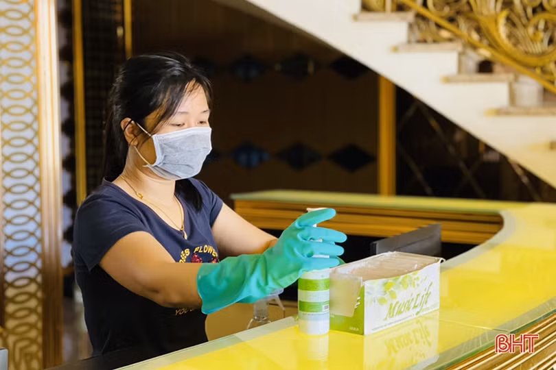 Các cơ sở karaoke tại Hà Tĩnh đón khách trong điều kiện phòng dịch COVID-19