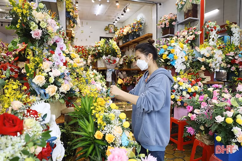 Hoa tươi tại TP Hà Tĩnh “đắt hàng” dịp lễ 20/10