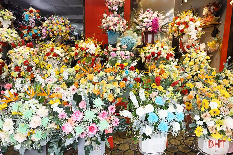 Hoa tươi tại TP Hà Tĩnh “đắt hàng” dịp lễ 20/10