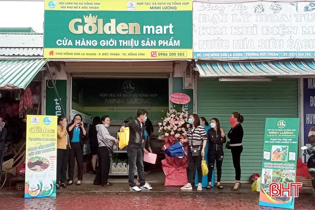 Khai trương gian hàng giới thiệu, tiêu thụ sản phẩm thảo dược ở TX Hồng Lĩnh